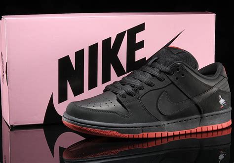 Nike SB Dunk Low Pigeon Black 883232-008 - Sneaker Bar Detroit