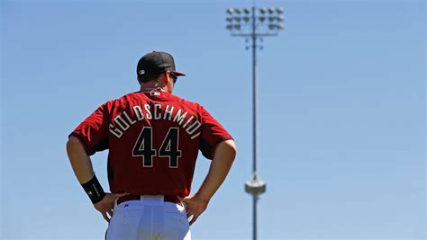 Diamondbacks pitchers, catchers to report Feb. 17