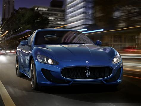 Get Maserati Sports Car Hd Wallpaper PNG