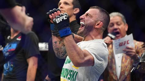 UFC 273: Is Alexander Volkanovski the best featherweight in history?