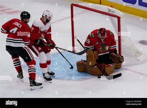 Chicago Blackhawks goaltender Marc-Andre Fleury saves a shot against ...