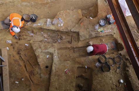 Ancient necropolis unearthed next to busy Paris train station