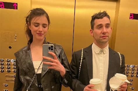 Jack Antonoff, Margaret Qualley are now engaged: report | ABS-CBN News