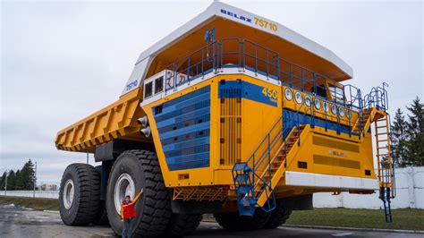 The Epic Features Of Belaz 75710: The World's Largest Haul Truck - GearOpen.com