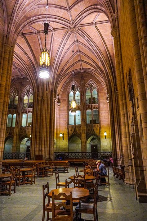 The Cathedral of Learning at the University of Pittsburgh: WOW ...