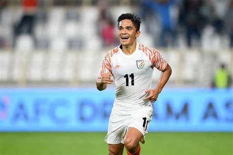 Twitter reacts as Indian Football Team captain Sunil Chhetri is ...