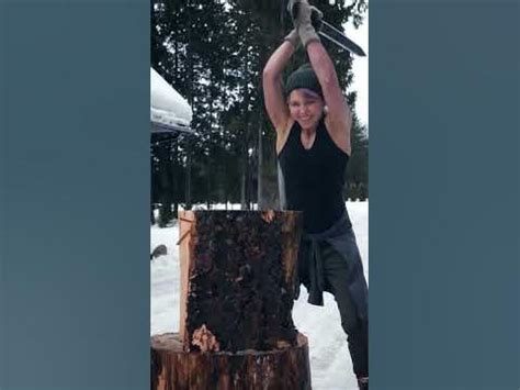 Wood Splitting Sword Test - YouTube