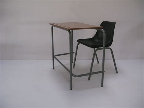 SCH002 -Senior Single School Desk GRADE 6-12 (750mm x 450mm x 750mmhig – Moolla Furniture Corp CC