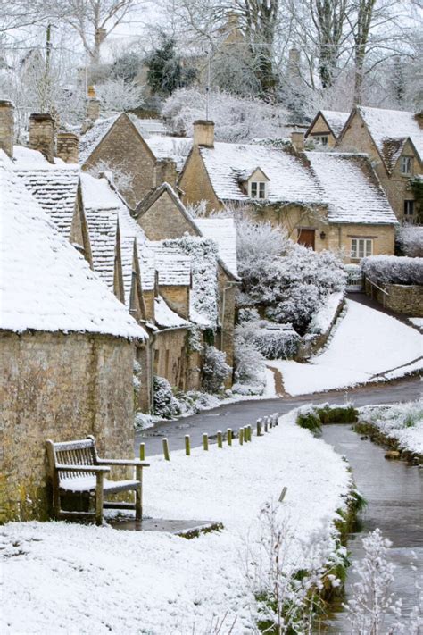 Cotswolds in Winter: 9 Things to do For a Magical Break (2024)