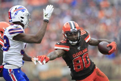 Browns' Jarvis Landry targets August return from hip injury - UPI.com