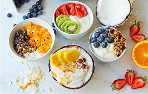 Greek Yogurt Breakfast Bowls with Toppings – Modern Honey