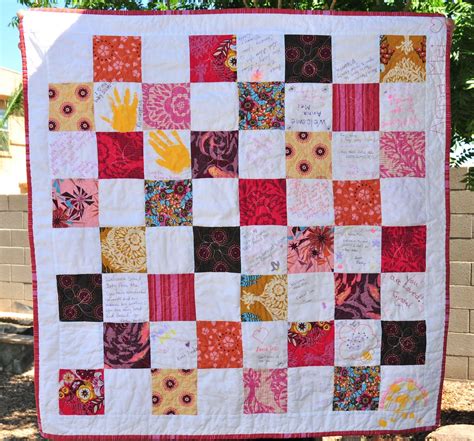 Mama Mel Loves...: Blogger's Quilt Festival... Baby Shower Signature Quilt