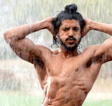 Farhan Akhtar Workout Schedule and Diet Chart for Bhaag Milkha Bhaag ...