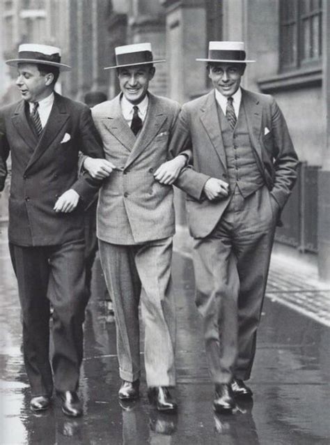 Roaring 20s: How to Bring 1920s Mens Fashion Back