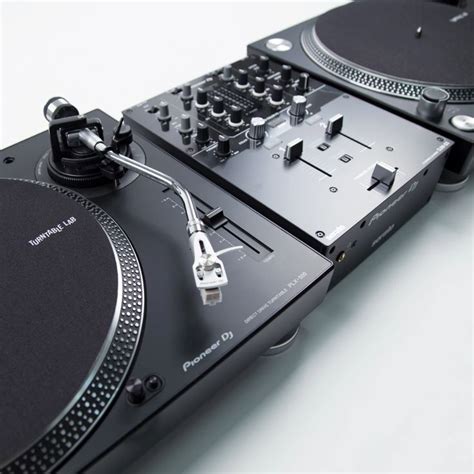 Dj Setup Mixer Turntable at Annette Dutcher blog