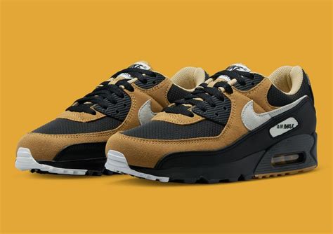 Nike Air Max 95 "Elemental Gold" DQ407-003 | SneakerNews.com