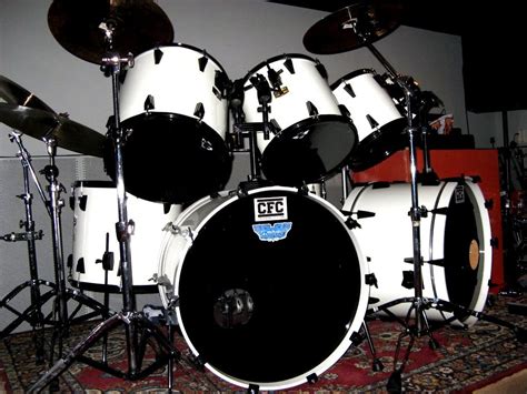 Lars Ulrich Kit Rollcall (Pics inside) - Page 14 - MISCELLANEOUS ...