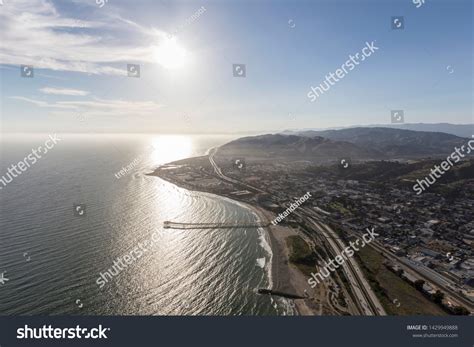 970 Ventura highway Images, Stock Photos & Vectors | Shutterstock