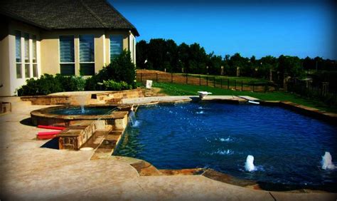 Built by www.puryearpools.com. Fort Worth, TX | Pool builders, Swimming ...