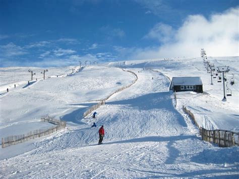 The 5 Best Ski Resorts in Scotland - UPDATED 2019/20 - SnowPak