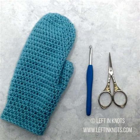 Crochet Mitten Video Tutorial for Beginners - Left in Knots