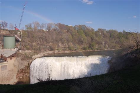 Lower Falls (Genesee River), New York | The Waterfall Record