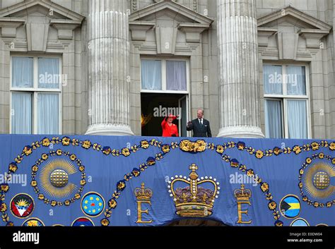 Britain's Queen Elizabeth II on the balcony of Buckingham Palace during ...