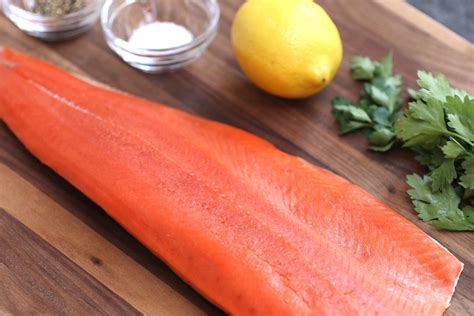 How to Cook Sockeye Salmon {Baked or Grilled} - TipBuzz