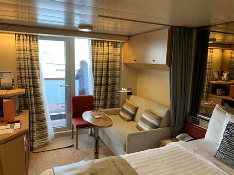 Oosterdam Verandah Stateroom Details