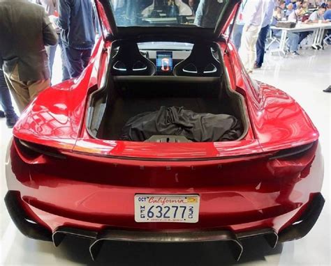 Rare Look at 2-Door Tesla Roadster's Trunk and Interior | Torque News