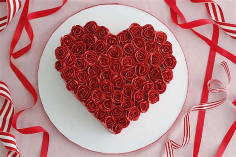 Heart-Shaped Cake with Buttercream Roses (Valentine's Day Recipe)