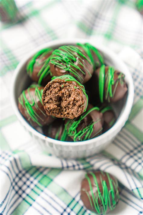 Mint Chocolate Truffles - The Love Nerds