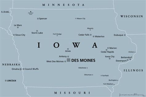 Iowa Hawkeye Illustrations, Royalty-Free Vector Graphics & Clip Art ...