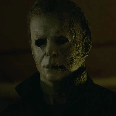 High-quality Michael Myers 2021 Mask and Costume ~ Horrifiq