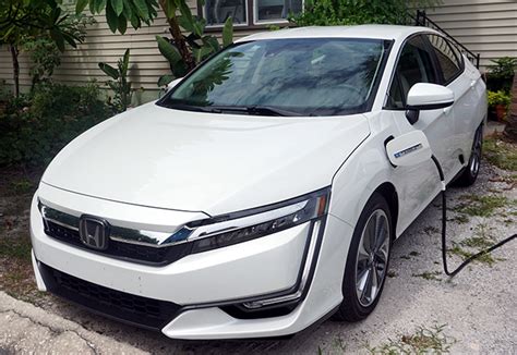 Charged EVs | Honda Clarity PHEV drives like a dream - Charged EVs