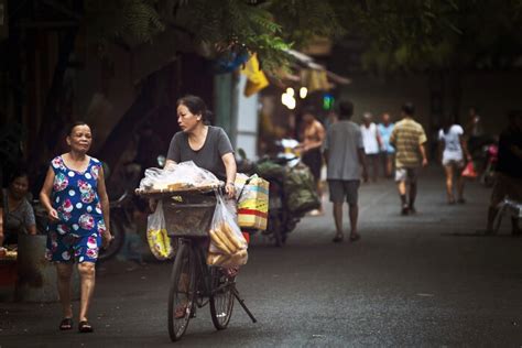 4 Best Hanoi Street Food Experiences For The Foodie In You