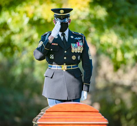 Medal of Honor recipient laid to rest at Arlington - Aerotech News & Review