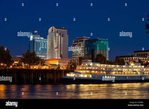 Sacramento skyline hi-res stock photography and images - Alamy