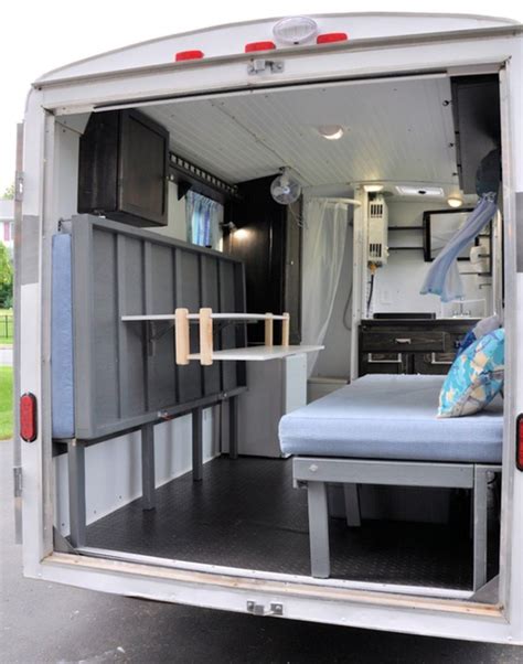 Couple’s enclosed trailer camper conversion and how they built it – Artofit