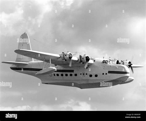 Short sunderland flying boat Black and White Stock Photos & Images - Alamy