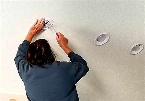 Smoke Detector Installation Tips