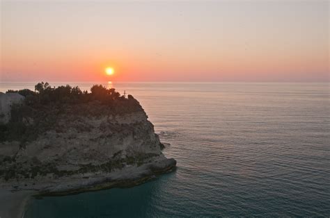 Tropea Sunset | Sunset over the rocky cliffs of Tropea | Andrei Staicu | Flickr