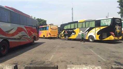 20 Plang PO Bus di Terminal Pulogadung Dicopot - Wartakotalive.com