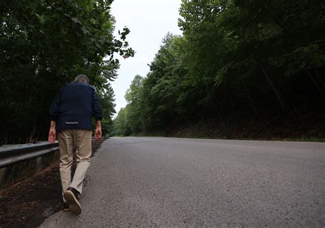 Former Fort Knox Soldier hikes Misery Hill as bucket list item 56 years ...