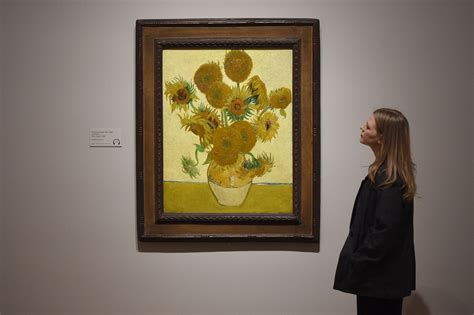 The Van Gogh Museum Is Offering 3D Replicas Of Famous Paintings On Loan Until It Reopens ...