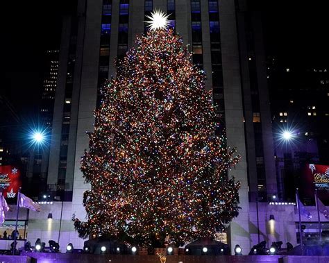 Christmas in Rockefeller Center - NBC.com