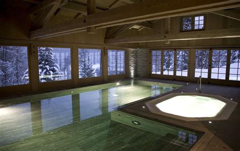 CHALET IN DAVOS WITH 700M2 LIVING SPACE | Kingsavenue.com