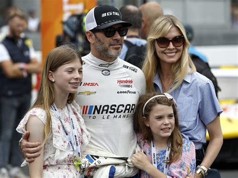 NASCAR star Jimmie Johnson's in-laws dead in apparent murder-suicide | Canoe.Com