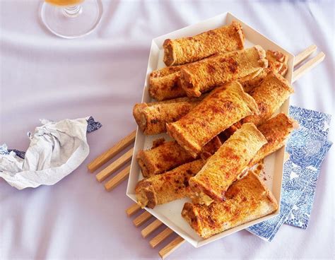 Caramelised Onion & Cheese Rolls - Cuisine Magazine - From New Zealand ...