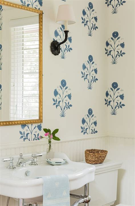 Simple blue wallpaper in a bathroom | Bathroom decor, Home decor, Interior